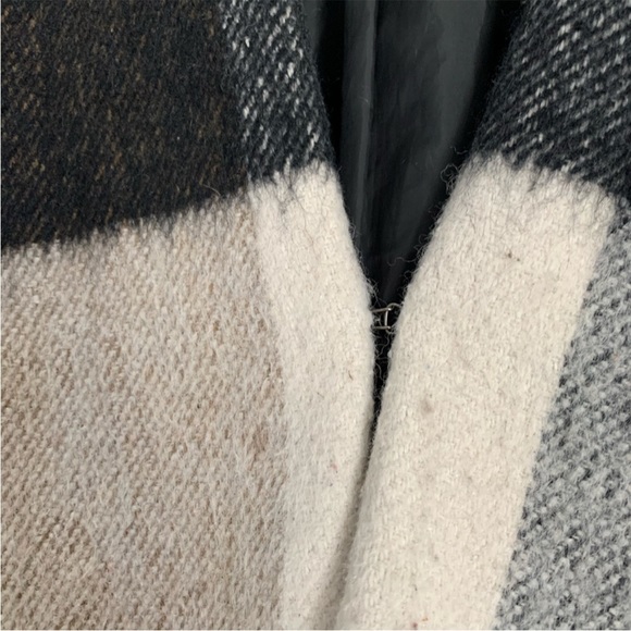 BB Dakota Wool Blend Coat - Picture 3 of 7